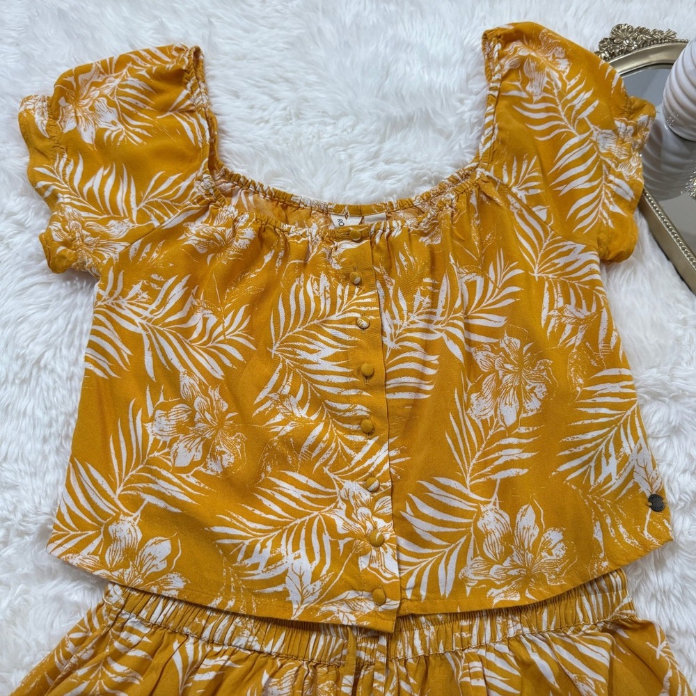 Roxy Women 2 Piece Set Mustard Yellow Tropical Floral Crop Top Mini Skirt Size M - Picture 3 of 8